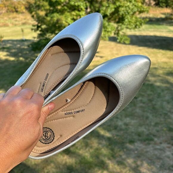 Kohl’s metallic silver Pointed Toe shoes‎ Ballet comfortable Flats size 8.5 - Picture 5 of 8